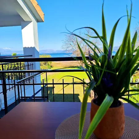 Cavos Sunrise Apartmán *